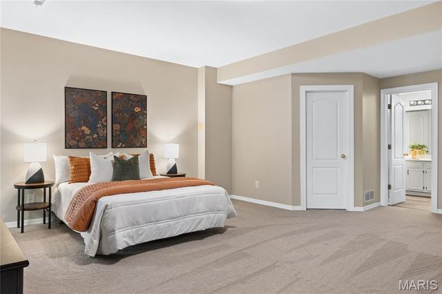 684 Clifden Drive, Weldon Spring, MO 63304
