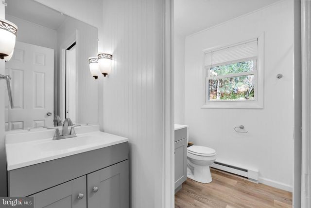 8979 EASTON RD, Ottsville, PA 18942