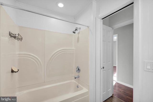 8979 EASTON RD, Ottsville, PA 18942