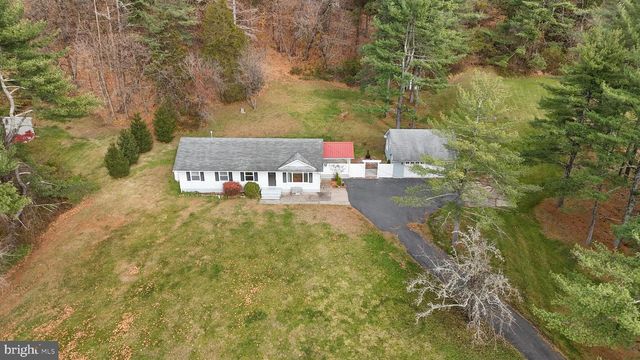 8979 EASTON RD, Ottsville, PA 18942