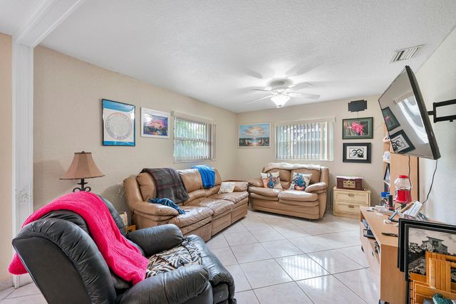 6530 NW 11th Street, Margate, FL 33063