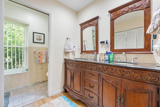 6530 NW 11th Street, Margate, FL 33063