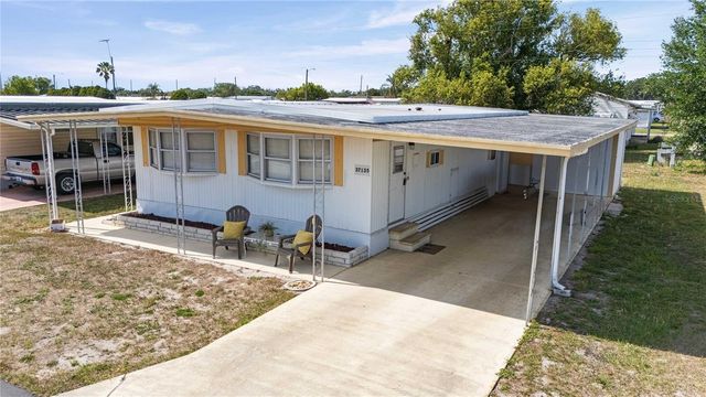 37135 SANDRA AVENUE, Zephyrhills, FL 33542