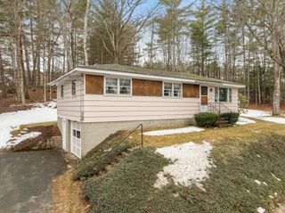 20 Ling Street, Marlborough, NH 03455