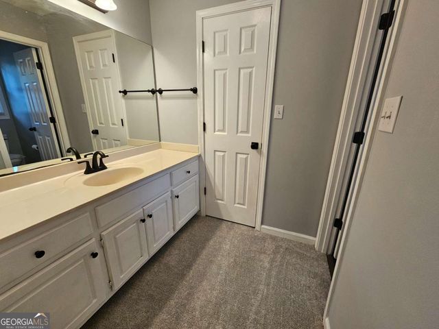 938 Charleston Court, Gainesville, GA 30501