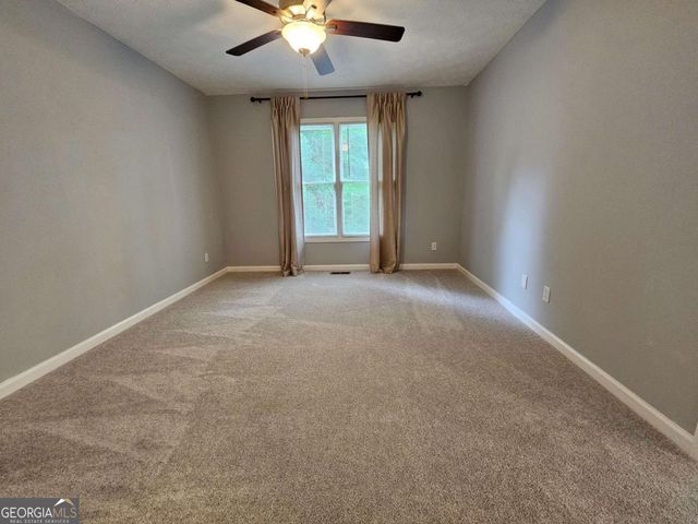 938 Charleston Court, Gainesville, GA 30501