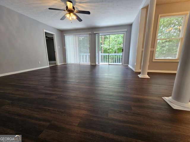 938 Charleston Court, Gainesville, GA 30501