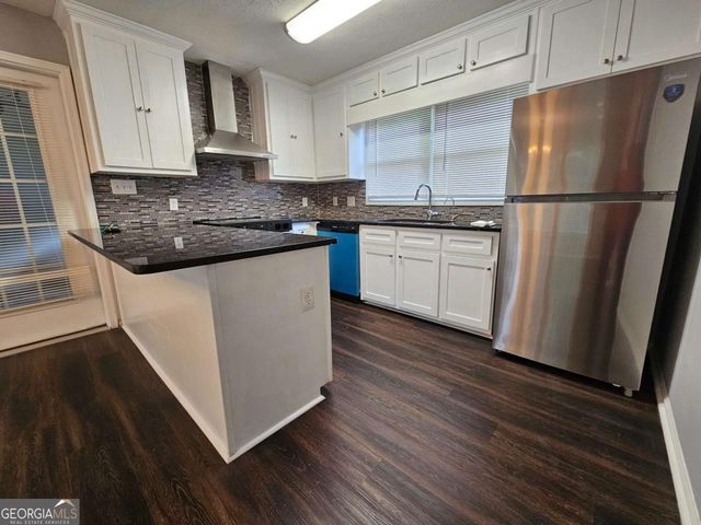 938 Charleston Court, Gainesville, GA 30501
