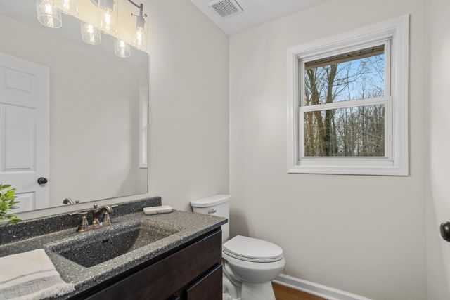 7124 Pine Grove Street, Allendale, MI 49401