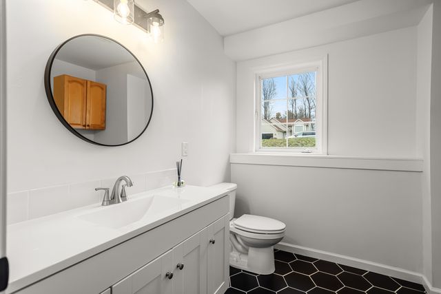 7124 Pine Grove Street, Allendale, MI 49401