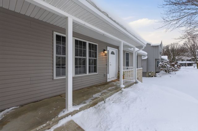 7124 Pine Grove Street, Allendale, MI 49401