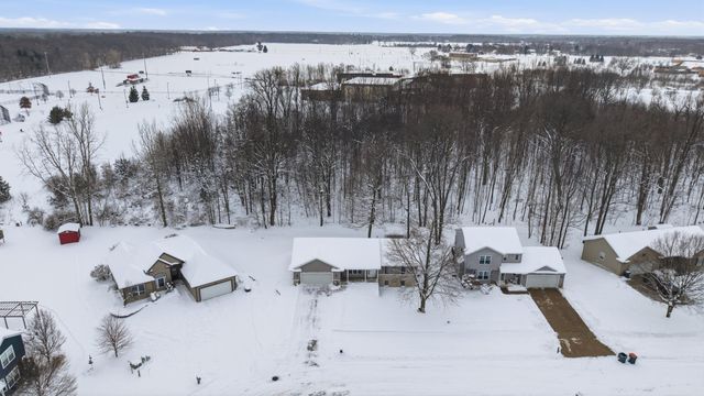 7124 Pine Grove Street, Allendale, MI 49401