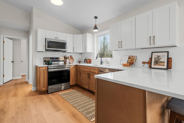 7124 Pine Grove Street, Allendale, MI 49401