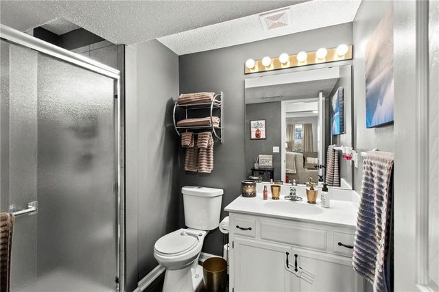 505 SE Saratoga Drive, Blue Springs, MO 64014