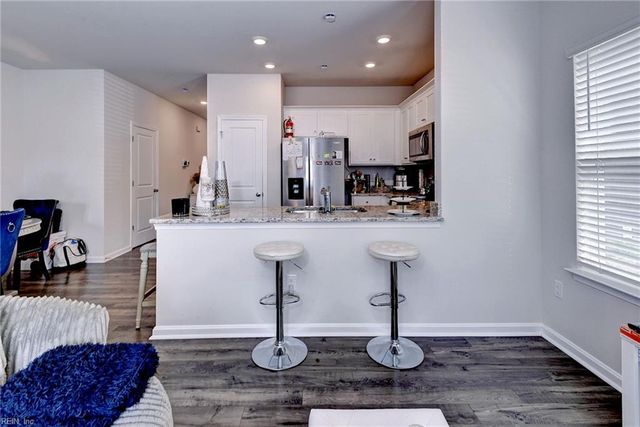 2015 Melbourne ST, Newport News, VA 23608