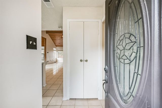 200 Fountain Lake W 132, Livingston, TX 77351