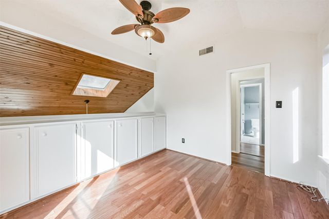 200 Fountain Lake W 132, Livingston, TX 77351