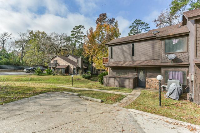 200 Fountain Lake W 132, Livingston, TX 77351