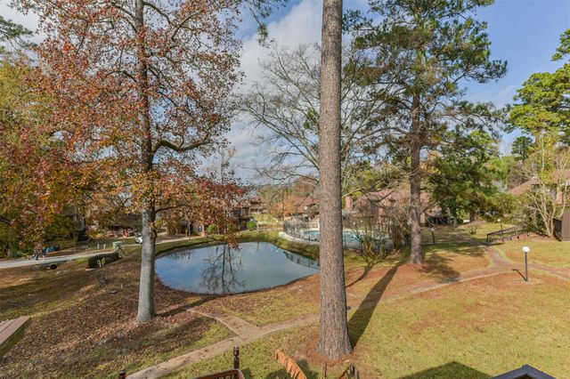 200 Fountain Lake W 132, Livingston, TX 77351