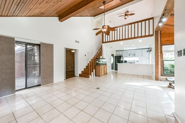 200 Fountain Lake W 132, Livingston, TX 77351