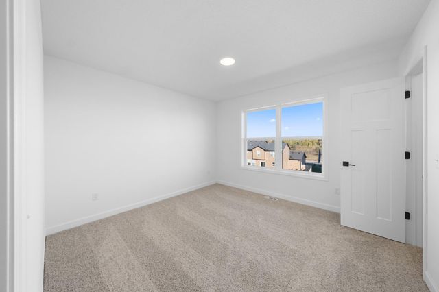 10233 187th Avenue NW, Elk River, MN 55330