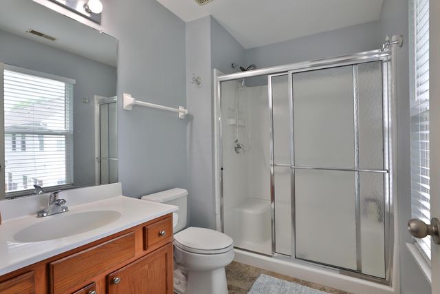 643 Grove Circle, 2702, Columbus, OH 43230