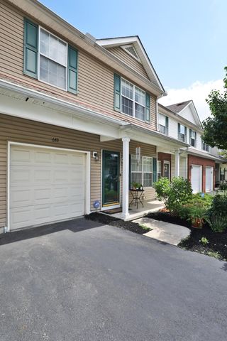 643 Grove Circle, 2702, Columbus, OH 43230