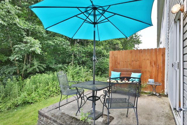 643 Grove Circle, 2702, Columbus, OH 43230