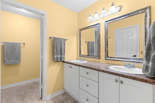 1013 CARAVEL COURT, Tarpon Springs, FL 34689