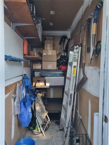 1013 CARAVEL COURT, Tarpon Springs, FL 34689