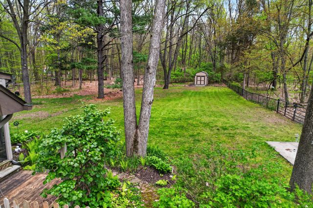 11425 Mcgregor Road, Pinckney, MI 48169
