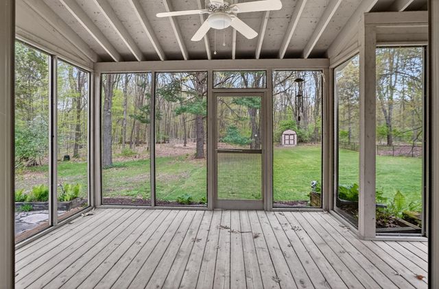 11425 Mcgregor Road, Pinckney, MI 48169