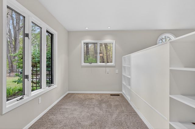 11425 Mcgregor Road, Pinckney, MI 48169