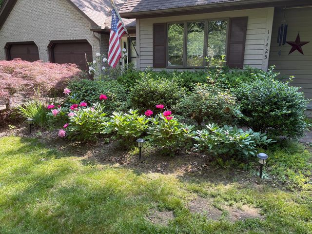11425 Mcgregor Road, Pinckney, MI 48169