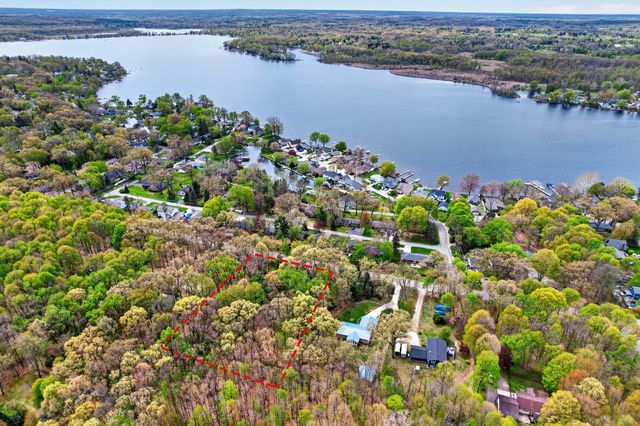 11425 Mcgregor Road, Pinckney, MI 48169
