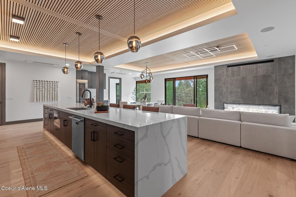 2023 E Mullan Ave, Coeur d'Alene, ID 83814 photo 10