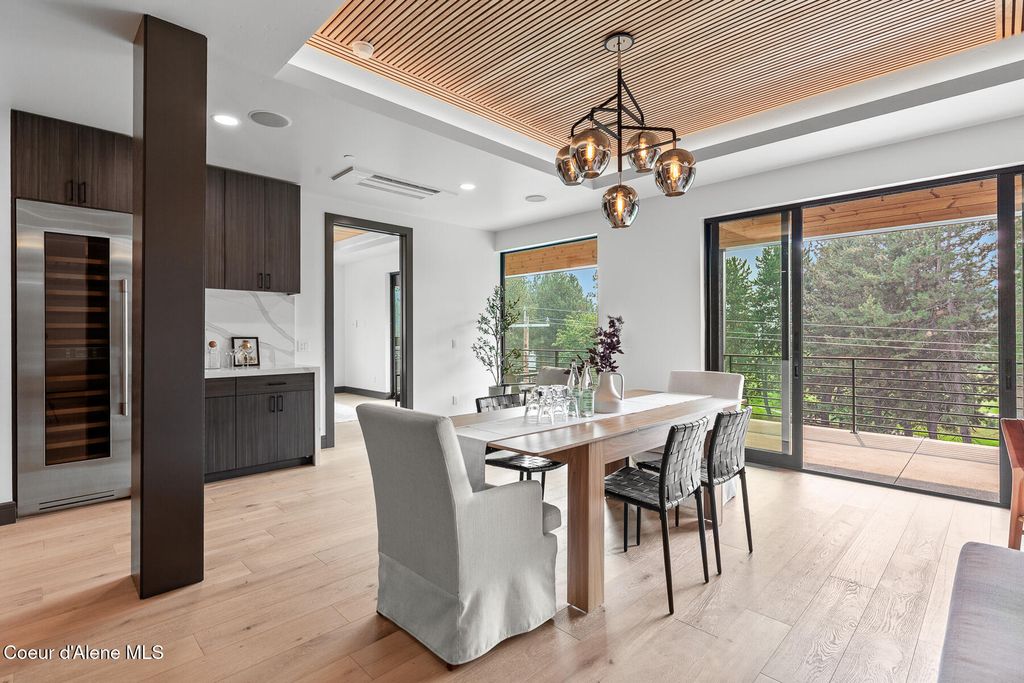 2023 E Mullan Ave, Coeur d'Alene, ID 83814 photo 12