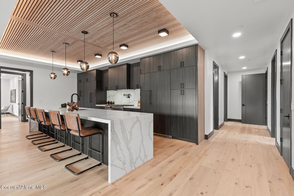 2023 E Mullan Ave, Coeur d'Alene, ID 83814 photo 5