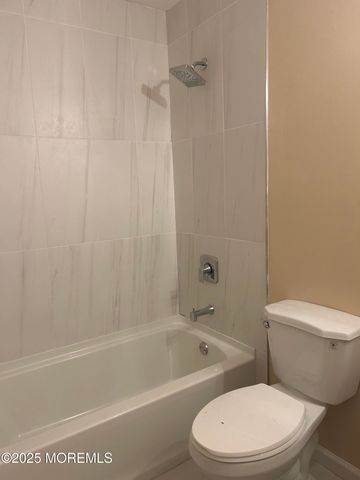 6B Alpine Road, Manchester, NJ 08759