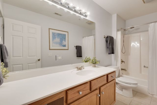 9730 Koch Court 1B, Orland Park, IL 60467