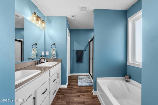 119 Wildflower Ct, Mt Washington, KY 40047