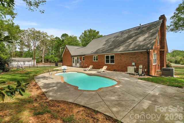 2505 Pleasant Grove Church Road, Marshville, NC 28103