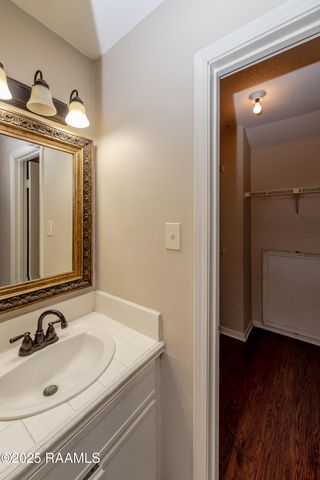 4620 W Congress Street Apt 51, Lafayette, LA 70506