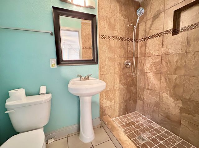 1300 Develon Drive, Mesquite, TX 75149