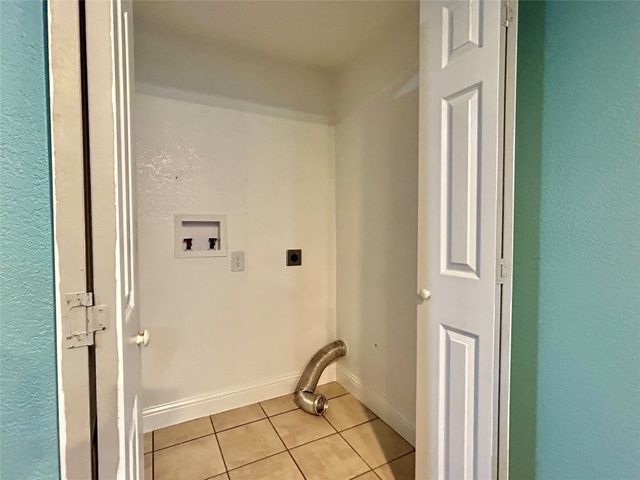 1300 Develon Drive, Mesquite, TX 75149