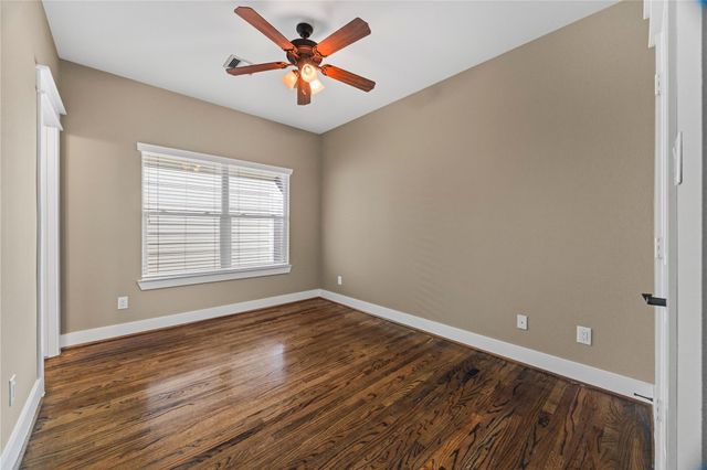 1115 W 15th Street, Houston, TX 77008