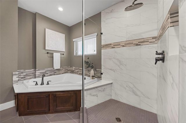 1115 W 15th Street, Houston, TX 77008