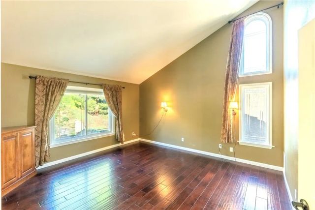 20549 Romar Lane, Saugus, CA 91350