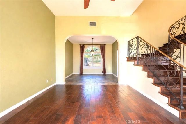 20549 Romar Lane, Saugus, CA 91350