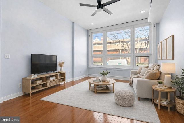 1712 W GIRARD AVE, Philadelphia, PA 19130